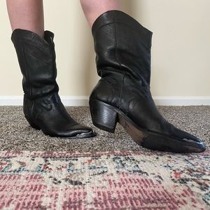 Black leather cowboy boots with metal flat tips